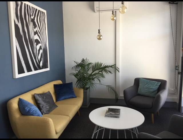 330M² OFFICE RENTED IN WESTLAKE